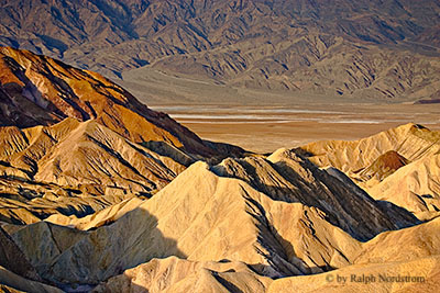 zabriskie_point_sunrise.jpg